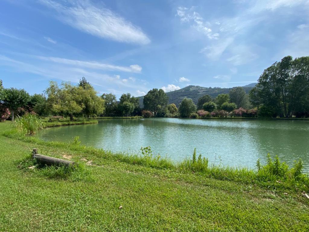 Domaine Du Lac De La Vallee La Roquette-sur-Siagne المظهر الخارجي الصورة