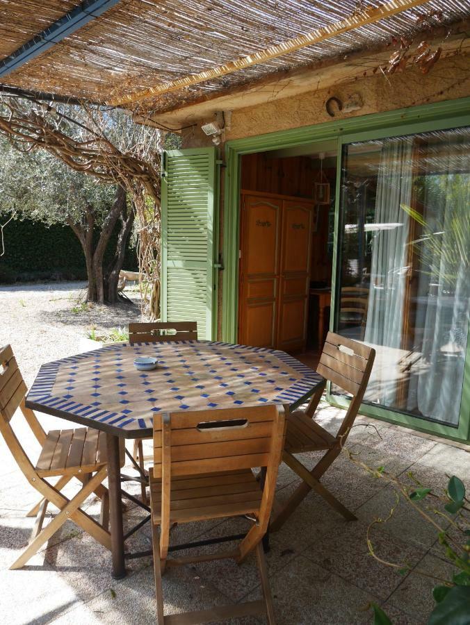 Domaine Du Lac De La Vallee La Roquette-sur-Siagne المظهر الخارجي الصورة